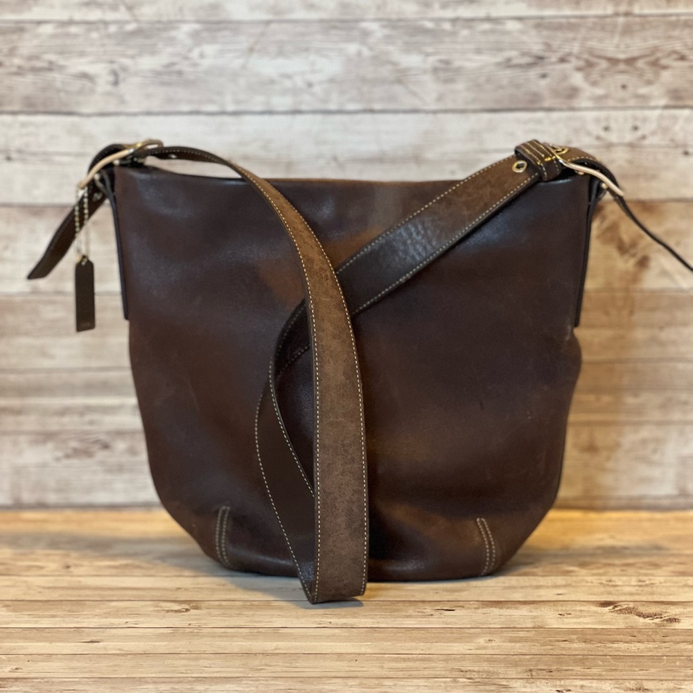 Coach brown leather classic shoulder bag